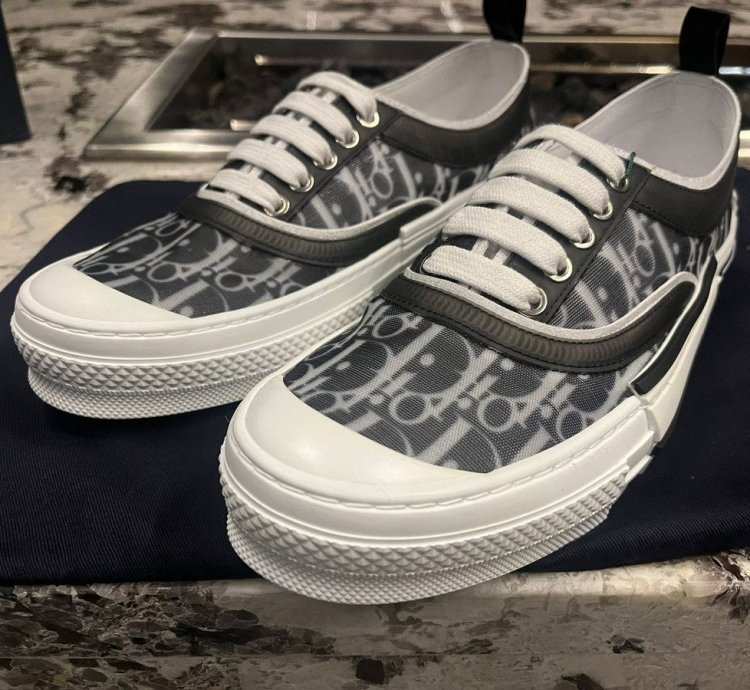 B23 Lt Half Oblique Sneakers In Black White