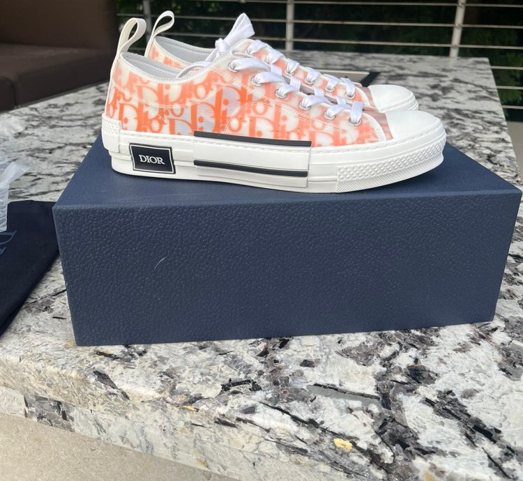 B23 Lt Oblique Low Top Sneakers In Orange