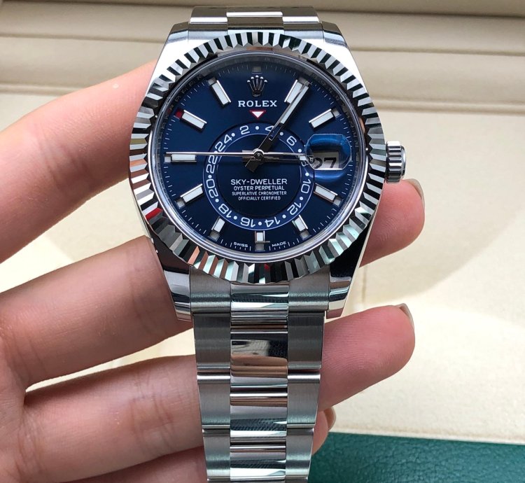 Rolex Sky-dweller Blue Dial Oyster 2023