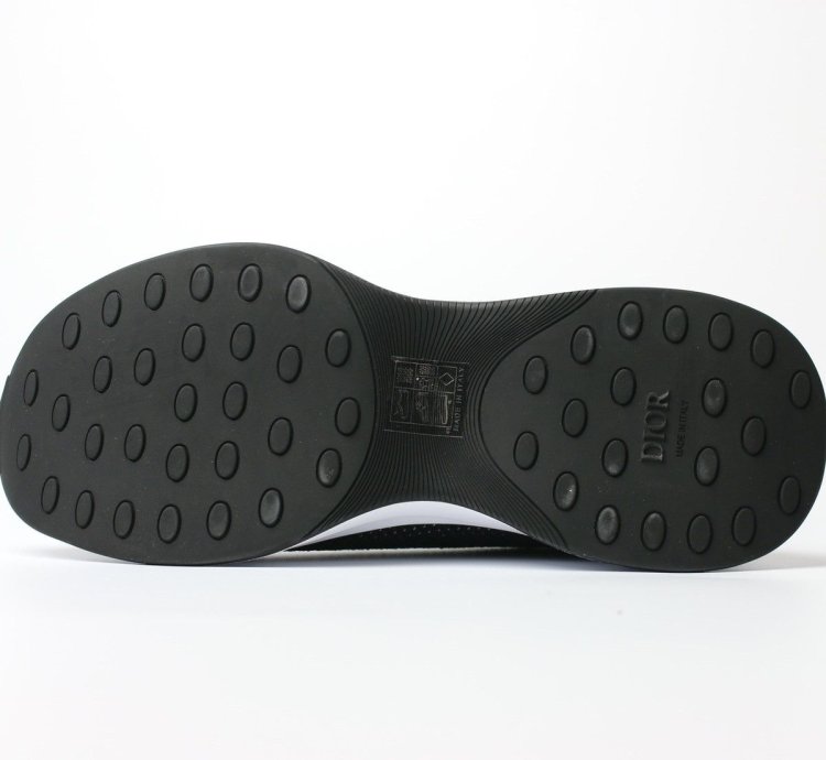 B25 Logo High-top Sneakers
