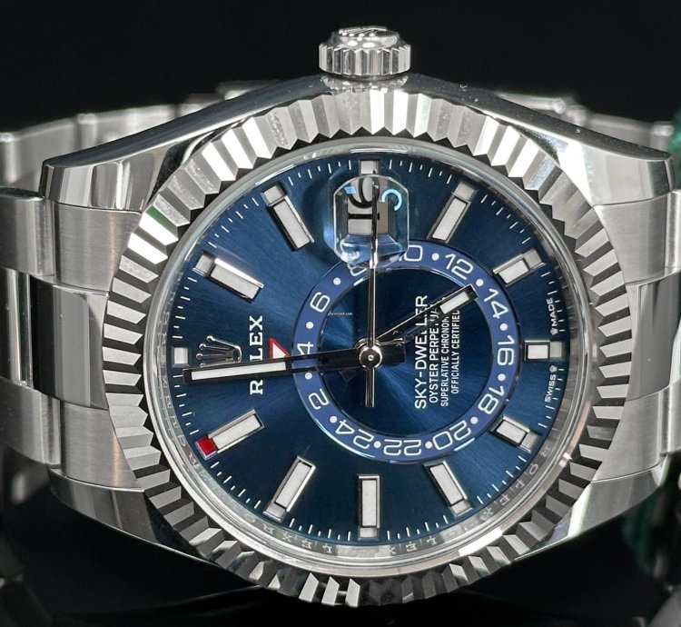 Rolex Sky-dweller Blue Index Dial Oyster Bracelet 2025