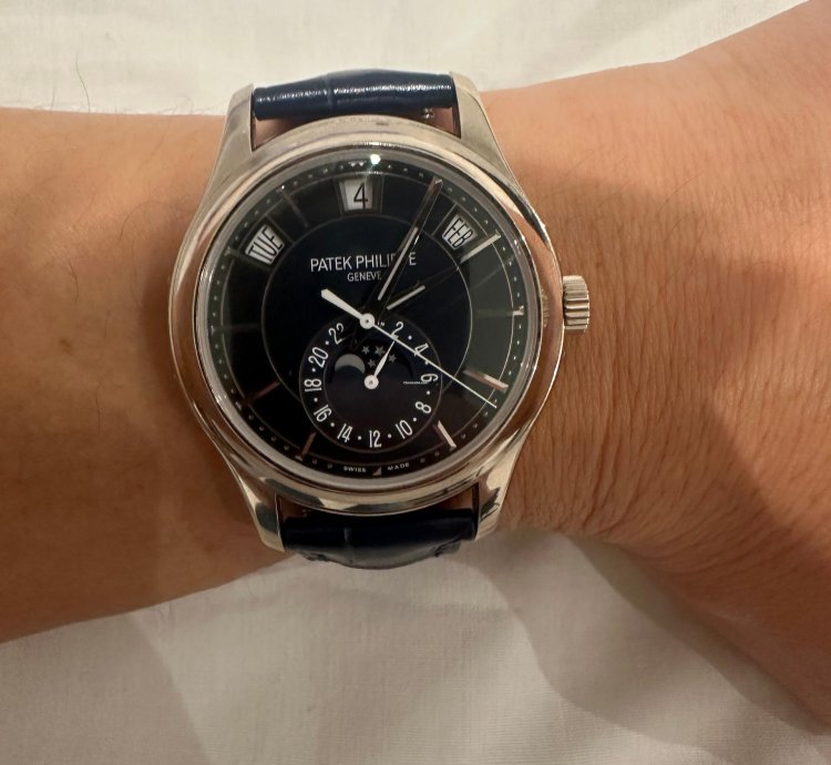 Patek Philippe Annual Calendar 2022 5205g-013 full Set 2024 Service
