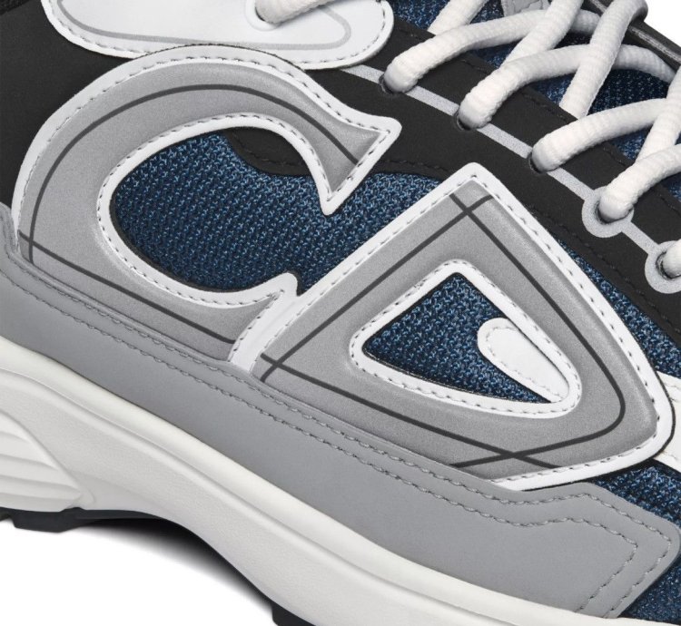 B30 Sneakers