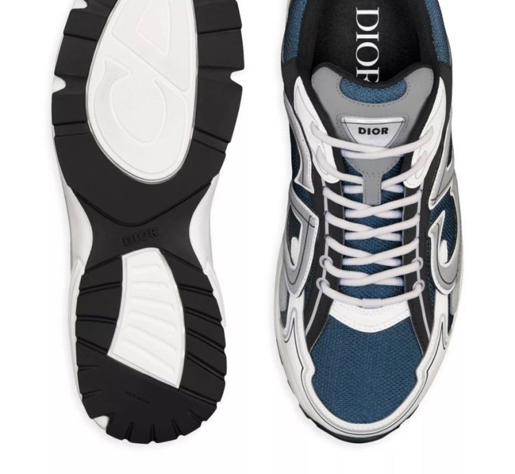 B30 Sneakers