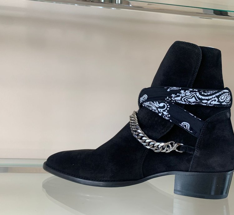 Bandana Buckle Boot In Black