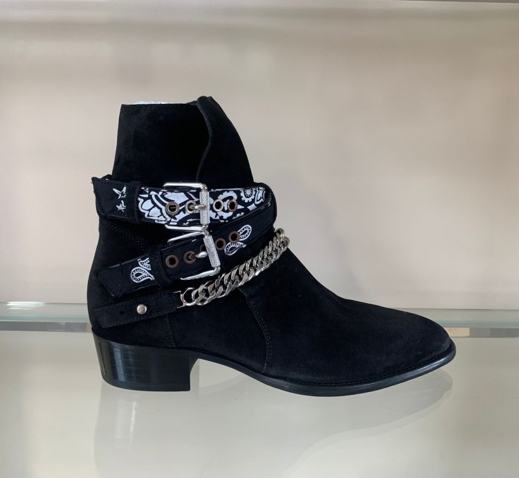 Bandana Buckle Boot In Black