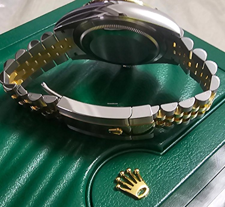 Rolex Sky-dweller Brand New 2024 Edition Untouched Full Set 5 Years Warrant