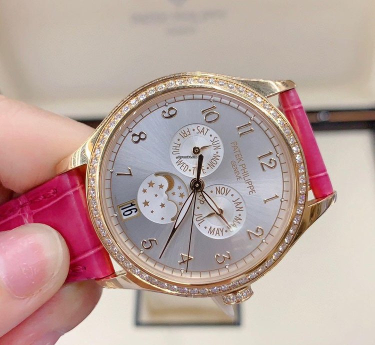 Patek Philippe Annual Calendar 4947r-001