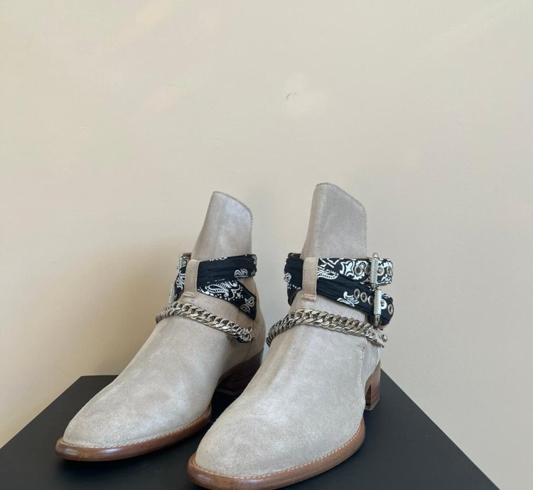 Bandana Buckle Boot In Tan