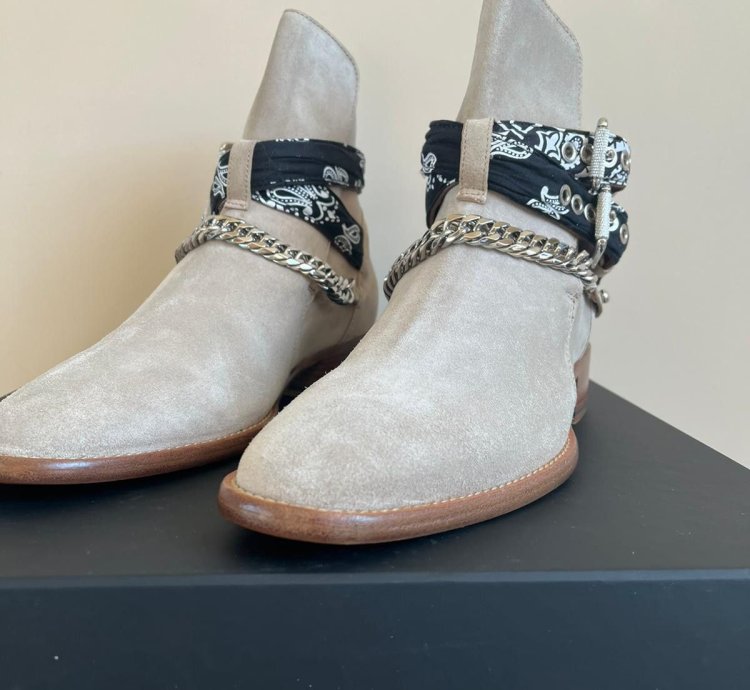 Bandana Buckle Boot In Tan