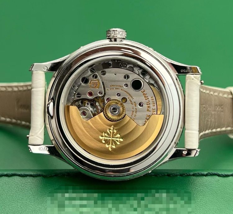 Patek Philippe Annual Calendar 4948g-010