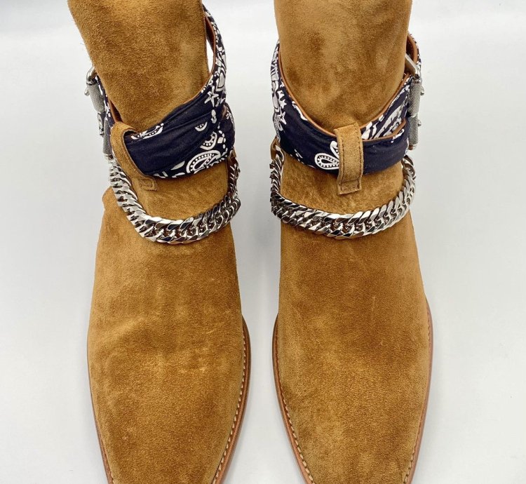 Bandana Chain Boot