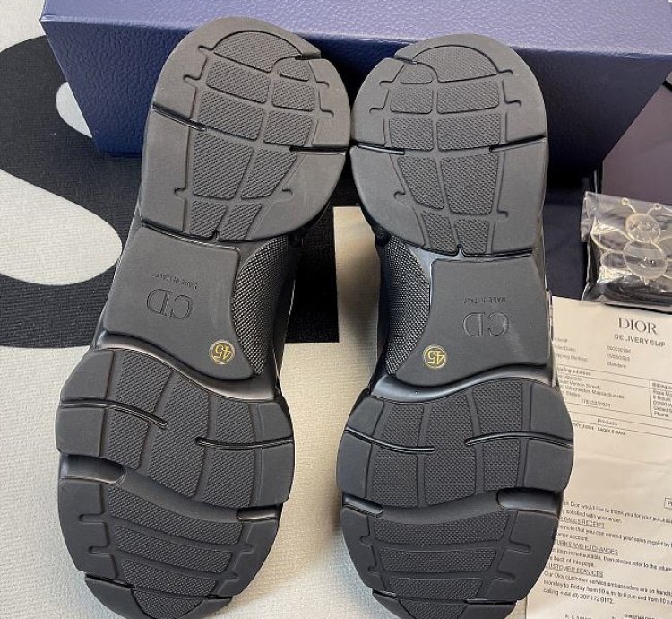 Dior B22 Black Reflective
