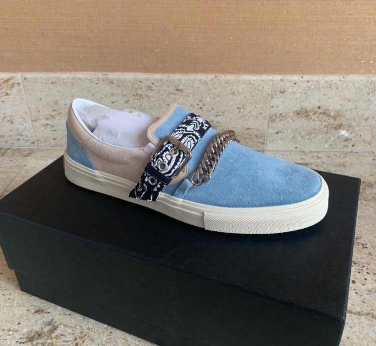 Bandana Chain Sneakers