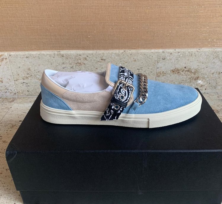 Bandana Chain Sneakers
