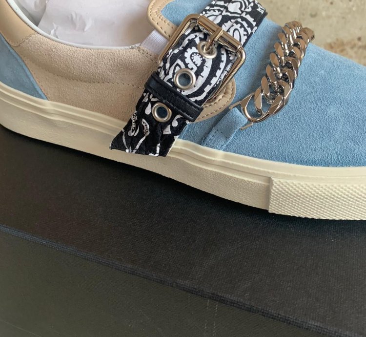 Bandana Chain Sneakers