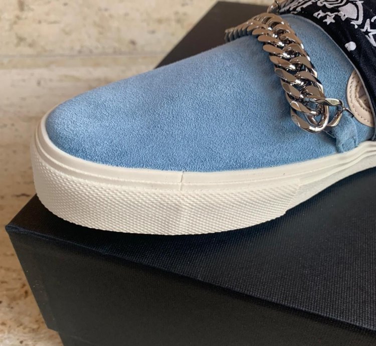 Bandana Chain Sneakers