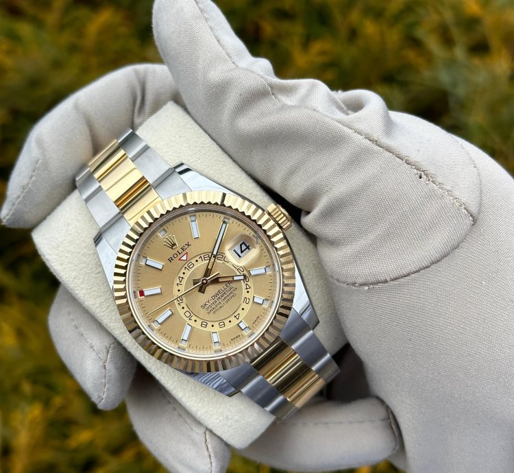 Rolex Sky-dweller Champagne Dial
