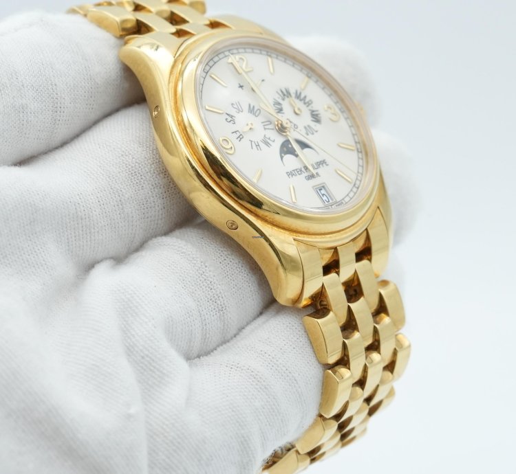Patek Philippe Annual Calendar 5146 1j-001