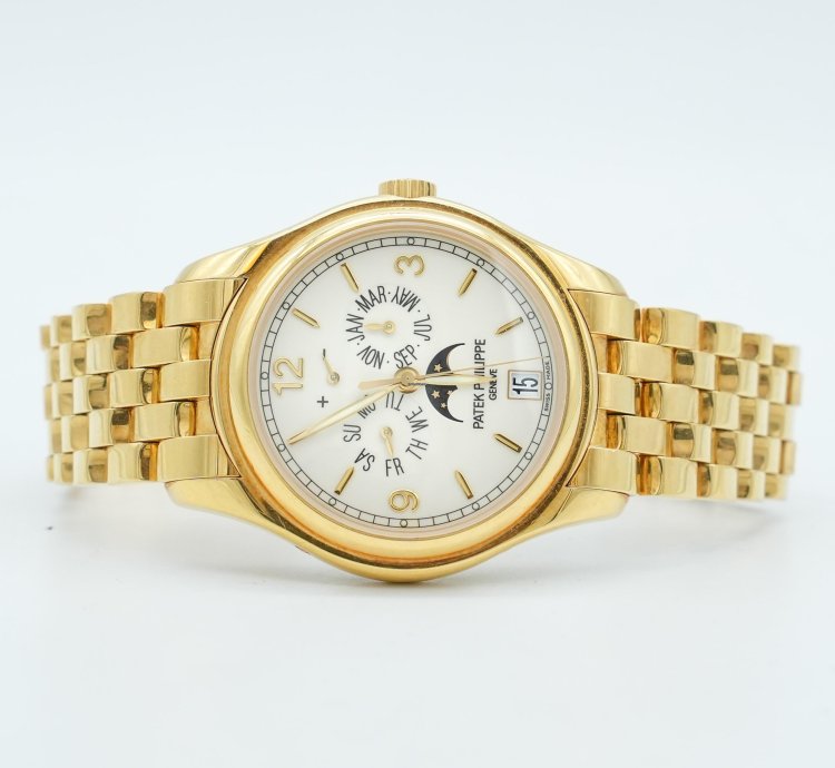 Patek Philippe Annual Calendar 5146 1j-001