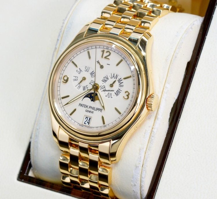 Patek Philippe Annual Calendar 5146 1j-001 Moonphase Ivory Dial Yellow Gold 39mm
