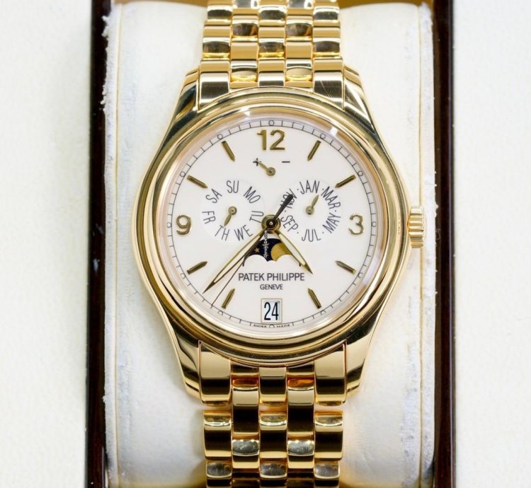 Patek Philippe Annual Calendar 5146 1j-001 Moonphase Ivory Dial Yellow Gold 39mm