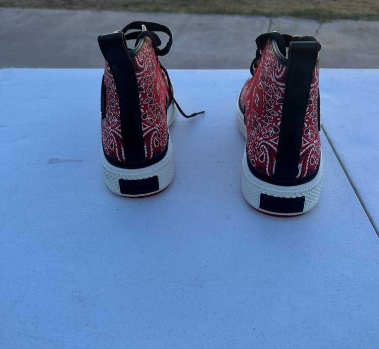 Bandana Ma Logo Court Hi Red High Top Sneakers