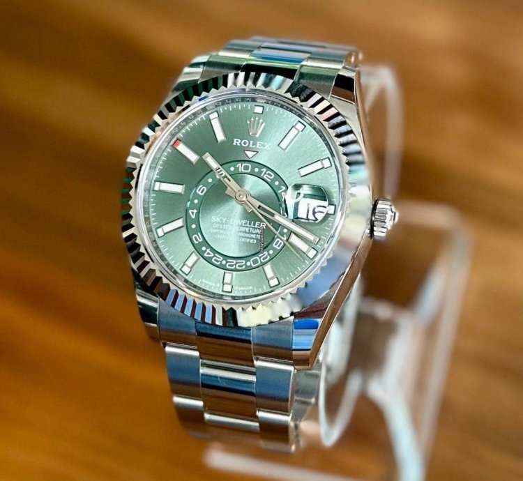 Rolex Sky-dweller Complete Mint Green Sky-dweller 42 Mm On Oyster Ref 336934