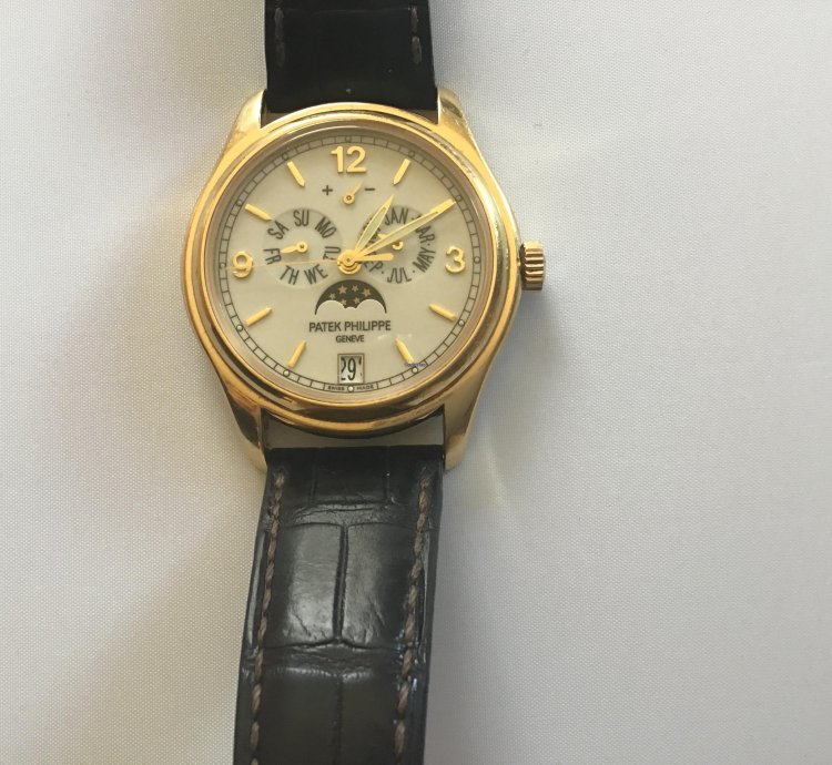 Patek Philippe Annual Calendar 5146j-001