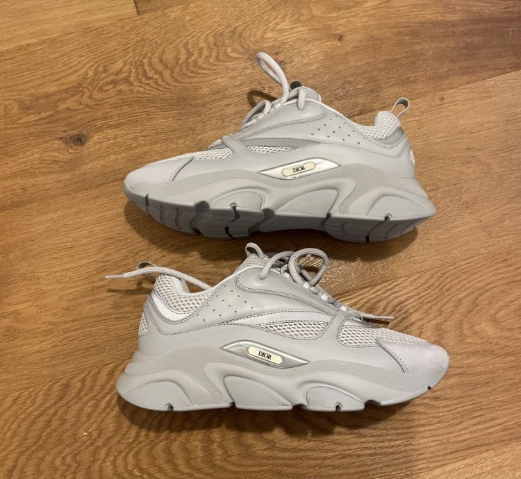Best Priced 4 New Dior B22 Sneaker Grey Size 43 eu 10