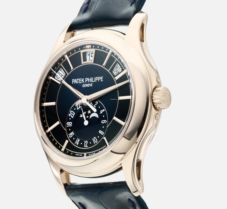 Patek Philippe Annual Calendar 5205g-013 2019 Box And Papers