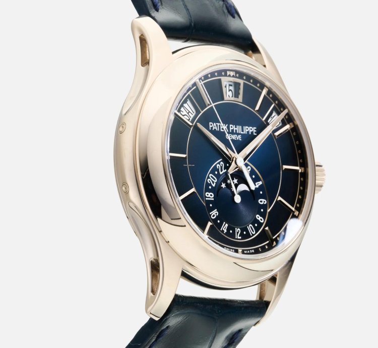 Patek Philippe Annual Calendar 5205g-013 2019 Box And Papers
