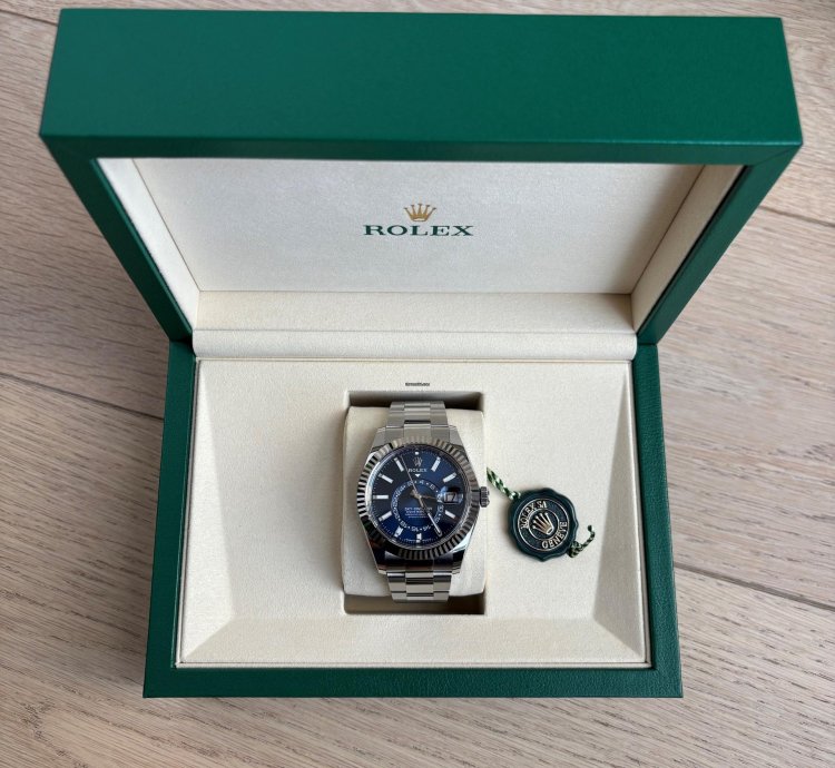 Rolex Sky-dweller Full Set Complet Neuf Jamais Port