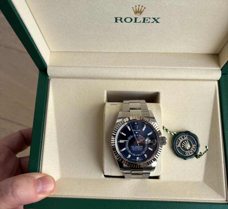Rolex Sky-dweller Full Set Complet Neuf Jamais Port