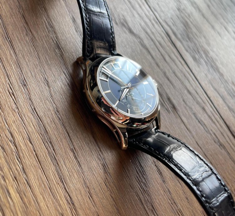 Patek Philippe Annual Calendar 5205g-013 Wei Gold