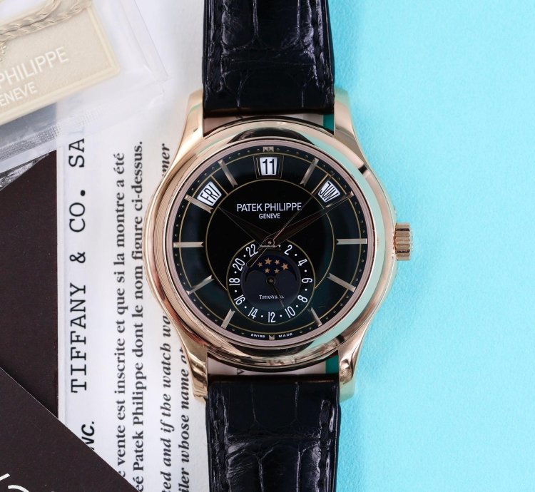 Patek Philippe Annual Calendar 5205r - Tiffany Co - Full Set - Very Rare - Excellent Condition