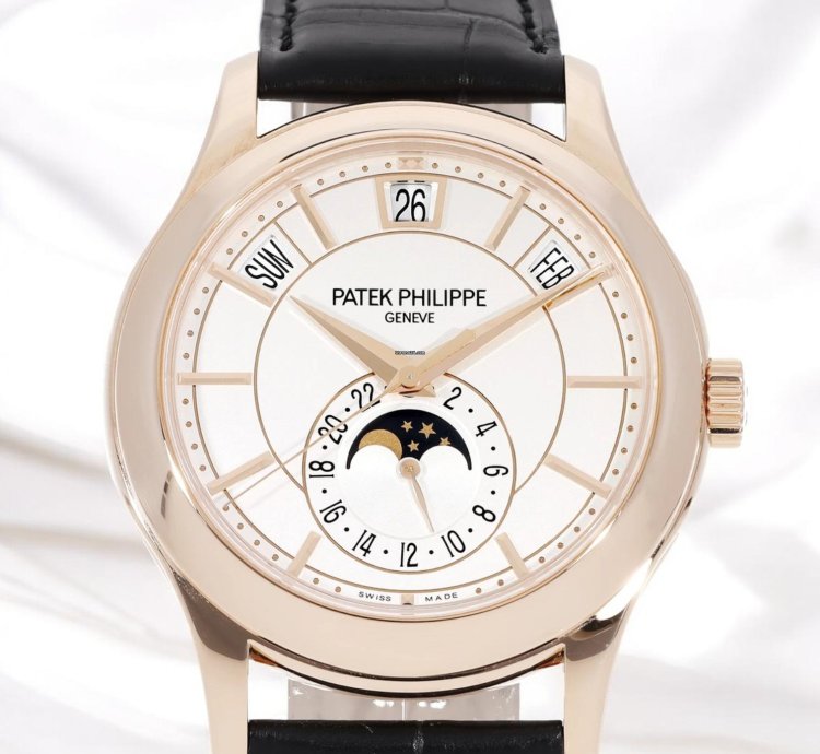 Patek Philippe Annual Calendar 5205r Silver Dial 18k Rose Gold
