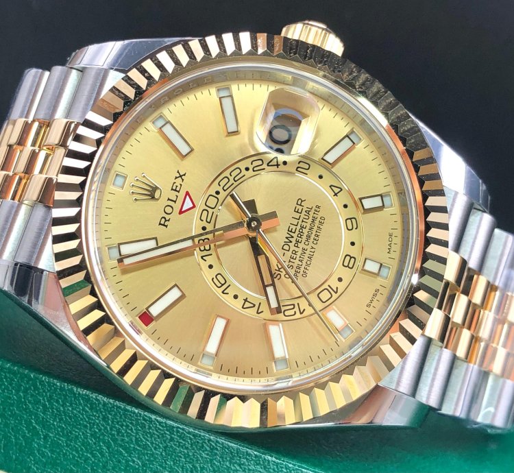 Rolex Sky-dweller Gold Champagne Dial Jubilee