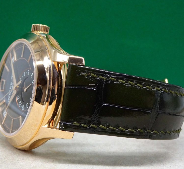 Patek Philippe Annual Calendar 5205r-011 Anno 2023