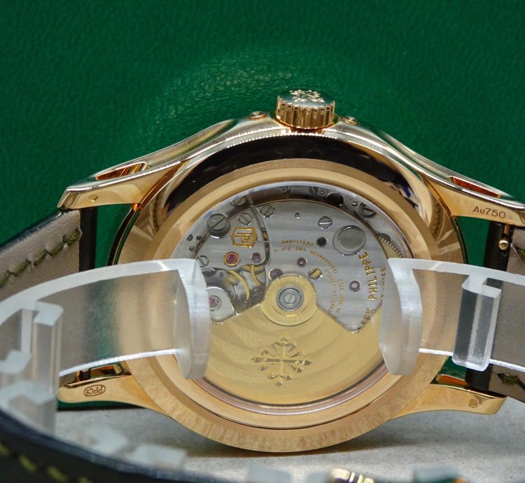 Patek Philippe Annual Calendar 5205r-011 Anno 2023