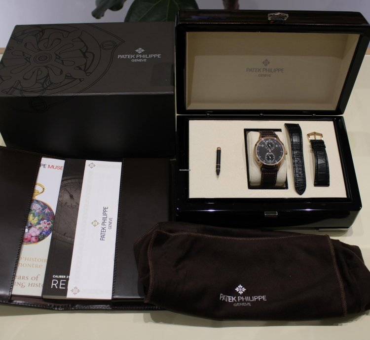 Patek Philippe Annual Calendar 5235 50r-001