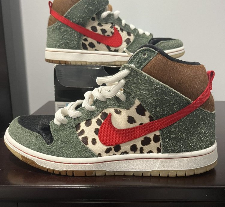 Dog Walkers Sb Dunk