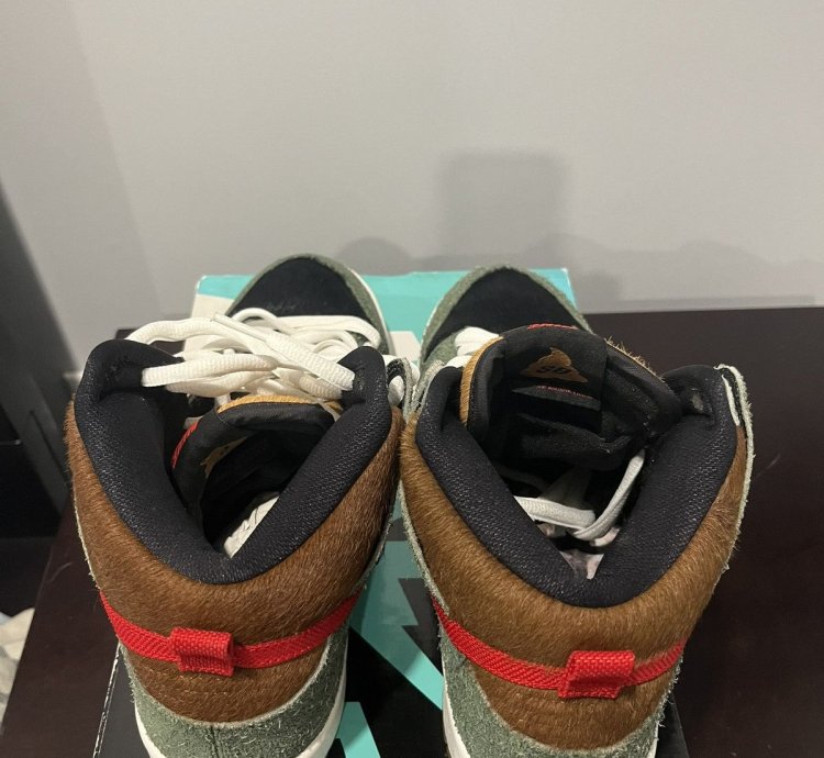 Dog Walkers Sb Dunk
