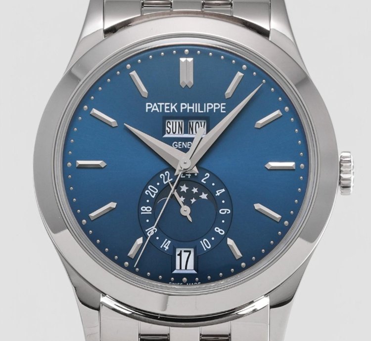 Patek Philippe Annual Calendar 5396 1g Blue Dial 18k White Gold Bracelet