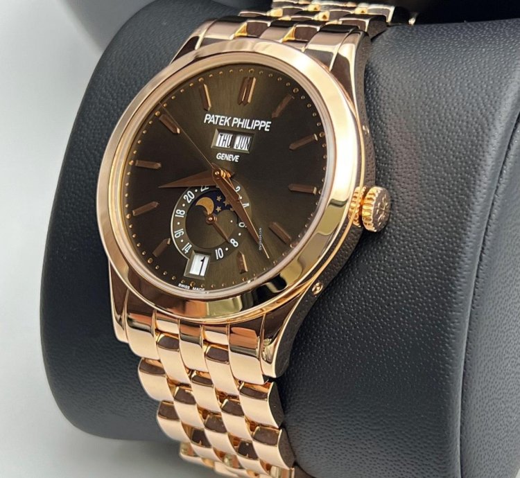 Patek Philippe Annual Calendar 5396 1r-001