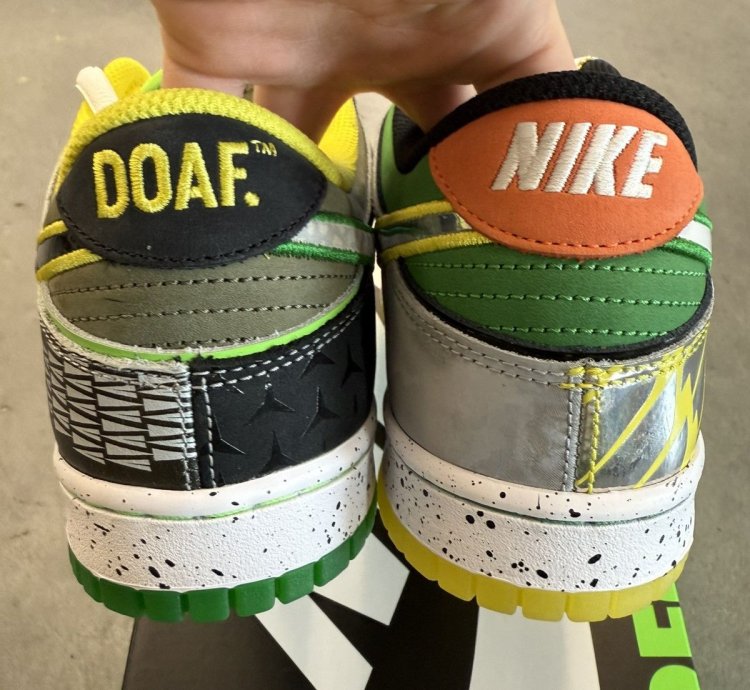 2024 Nike Dunk Low What The Duck Away University Of Oregon