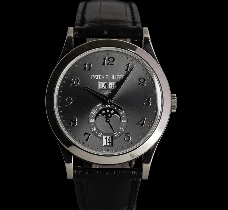 Patek Philippe Annual Calendar 5396g