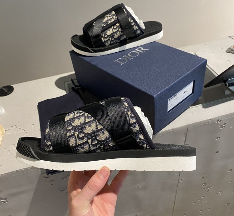 Black Week Dior Alpha Slide Oblique Jacquard