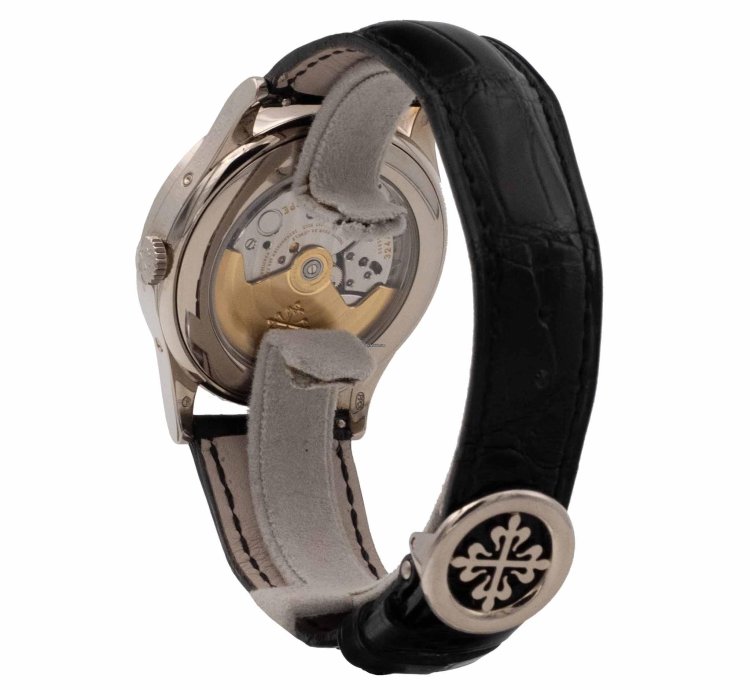 Patek Philippe Annual Calendar 5396g-011