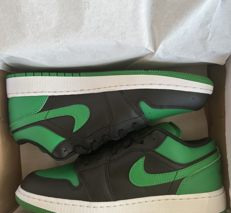 Jordan 1 Low Lucky Green